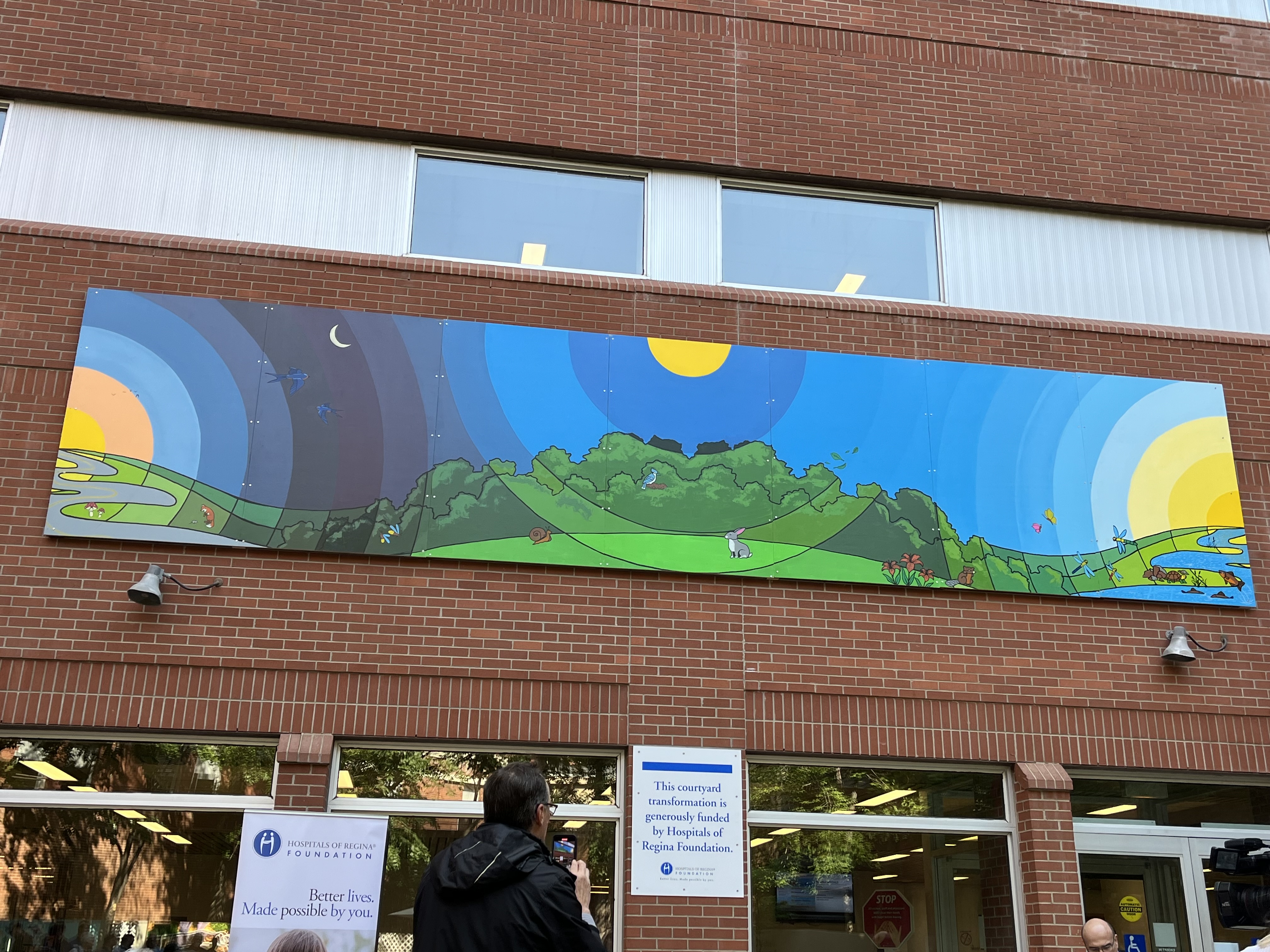 Hospitals of Regina Foundation and Saskatchewan Health Authority proudly unveils transformed courtyard at Regina General Hospital